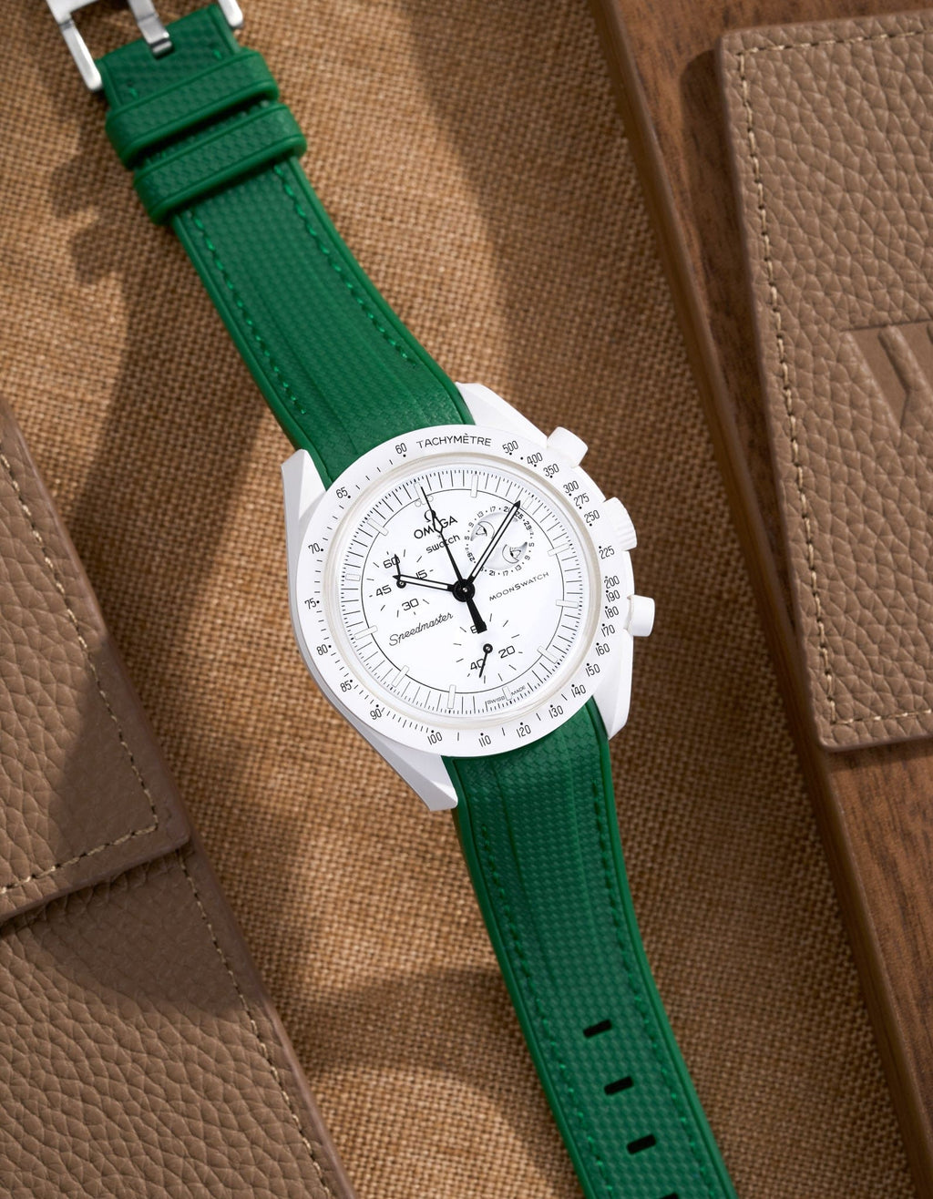 MoonSwatch Mission to the Moon Phase (Rubber Strap) - OM Luxury